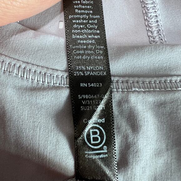 ✨Athleta x Allyson Felix Women Tank Top L Purple Laser Cut Racerback Lightweight - Picture 5 of 9